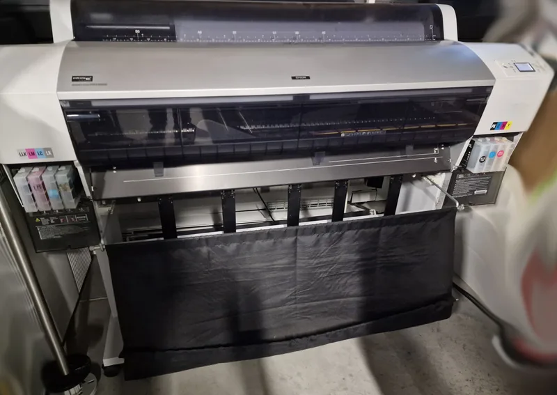 EPSON 9880 + Dużo akcesoriów STAN IDEALNY — zdjęcie 1